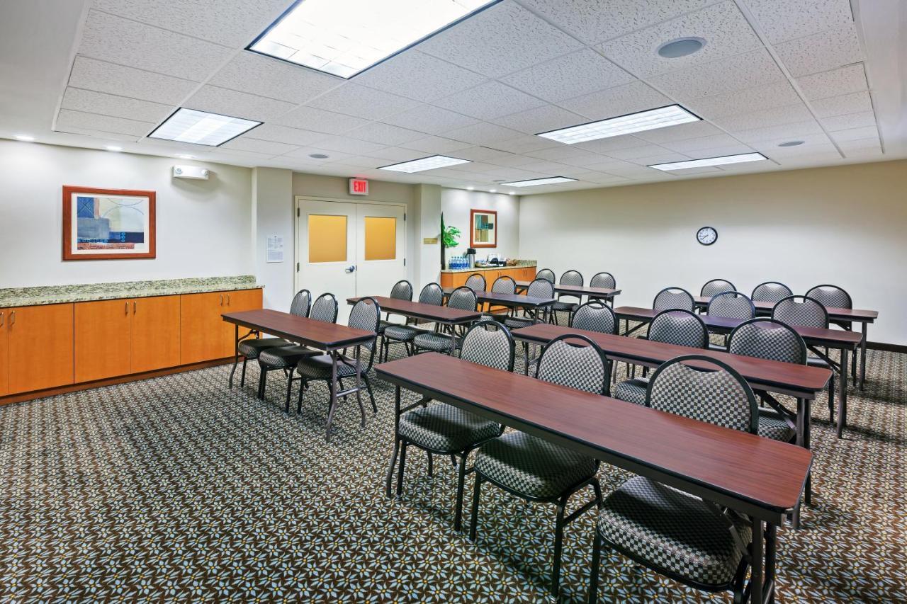Candlewood Suites El Paso By Ihg Sunrise Acres Екстер'єр фото